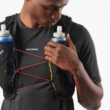 Salomon Advanced Skin 12 with flasks black