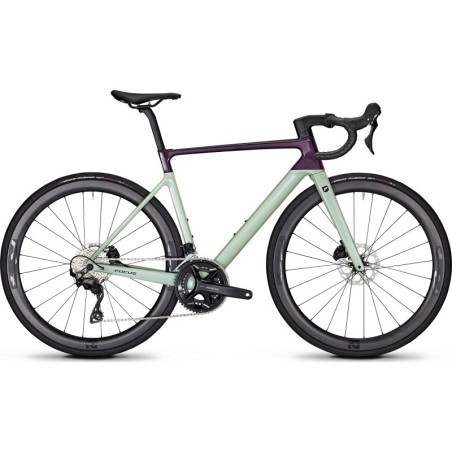 FOCUS Izalco MAX 8.8 2024