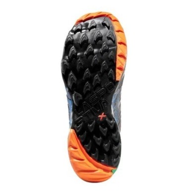 La Sportiva Akasha II carbon / flame